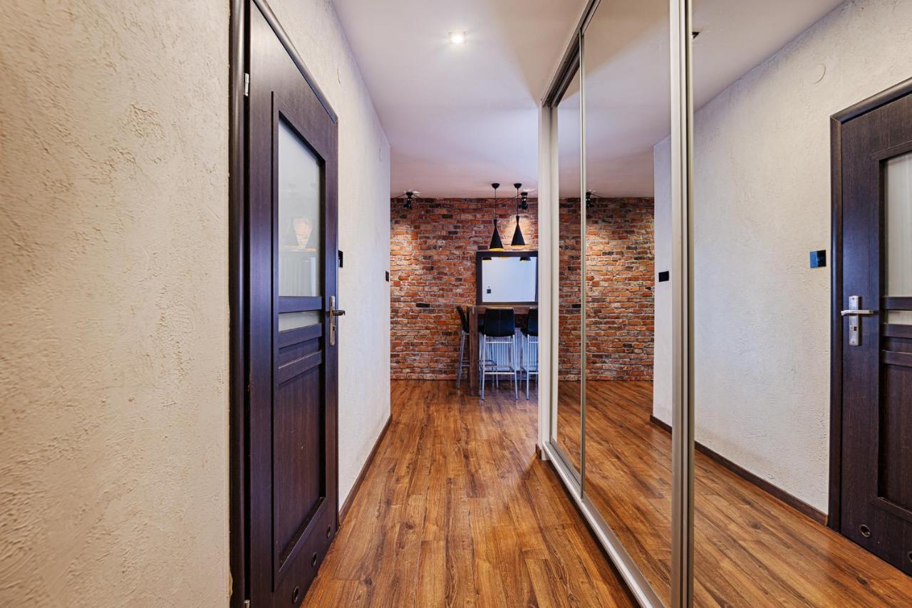 Apartamenty Lookap Loft Ceglany 우치 외부 사진